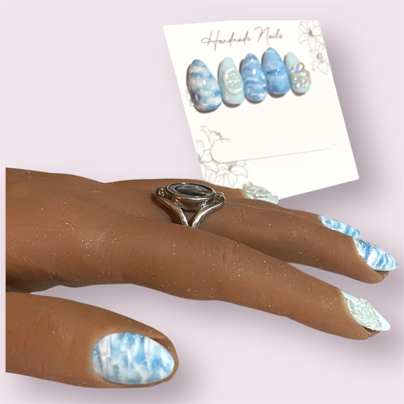 Blue Dreams Press On Nail Art Set Size XS - Picture 5 of 6